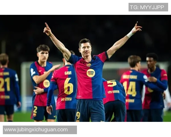 巴萨新星17号足球球员崭露头角未来可期表现令球迷期待